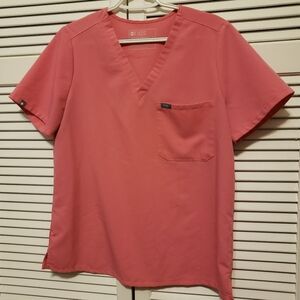 FIGS scrubs Pink Large Top Small Petite Set